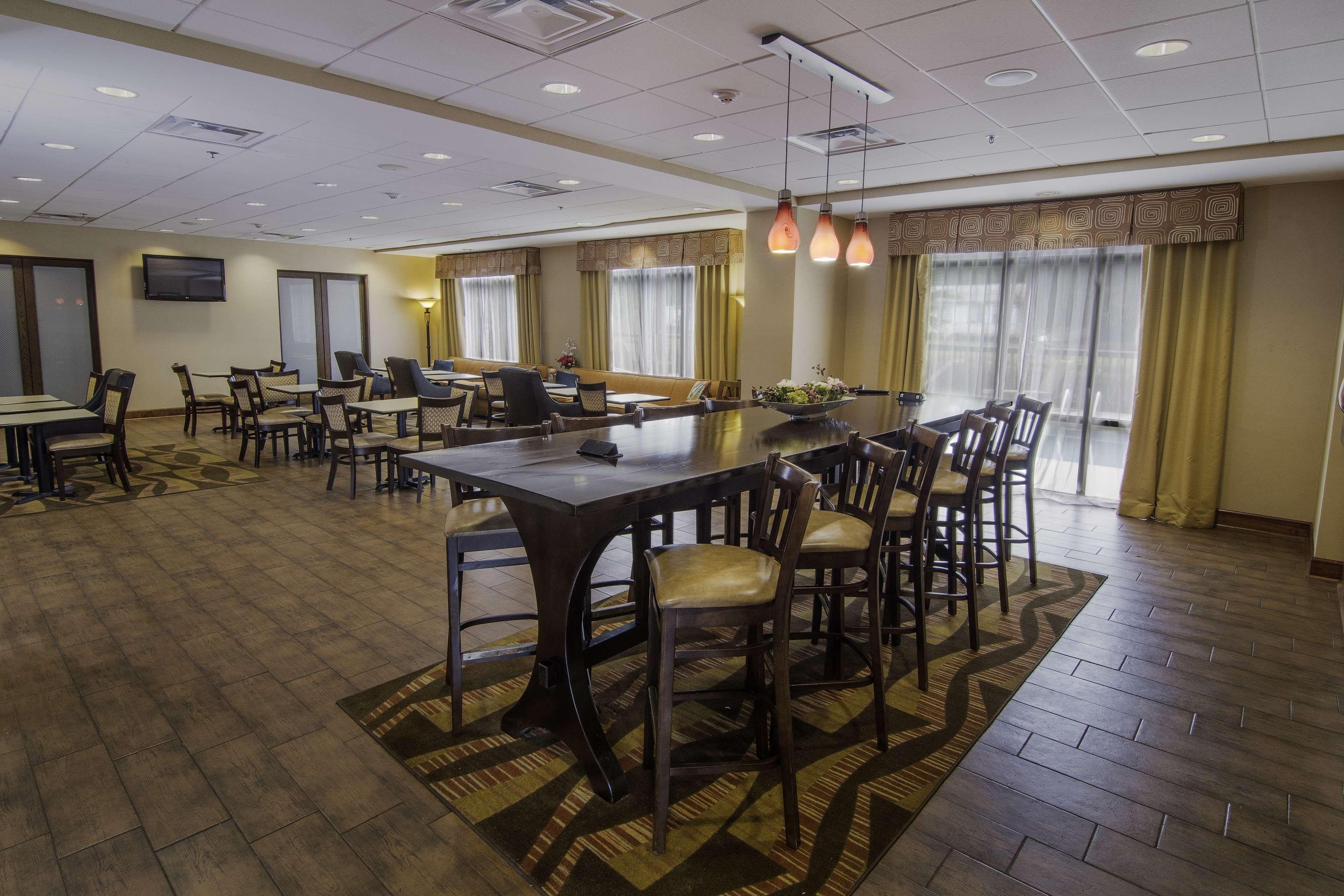 Hampton Inn Кінгсленд Екстер'єр фото